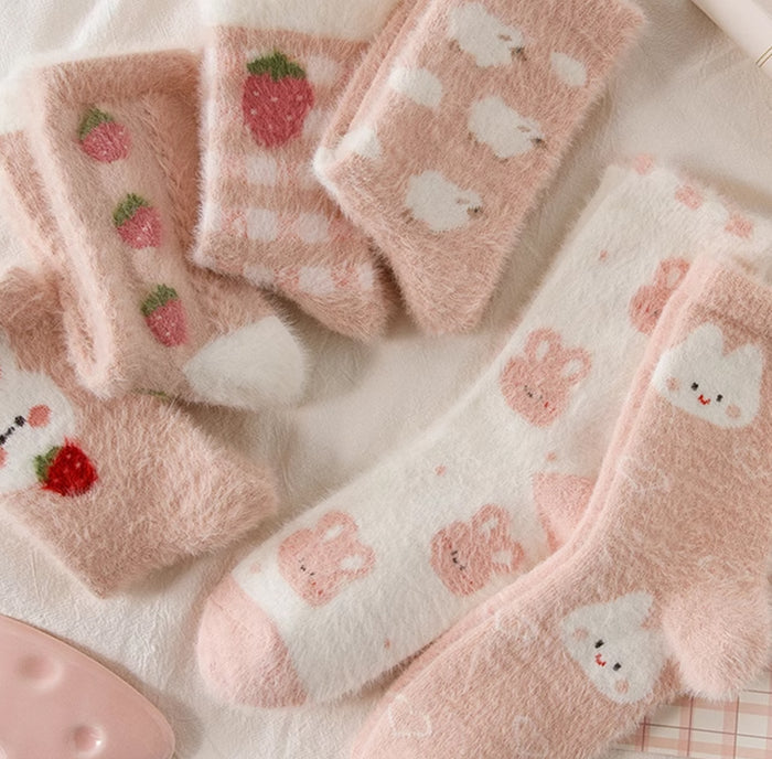 Caramella Winter Thickened Coral Fleece Mid-calf Socks 3 pairs