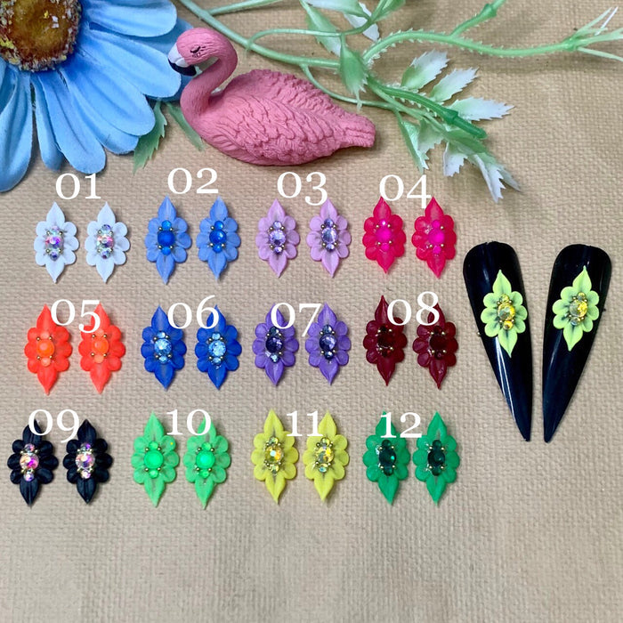 4 pieces 3D acrylic flowers for nails 3D Flowers nail arts 04 pcs per bag