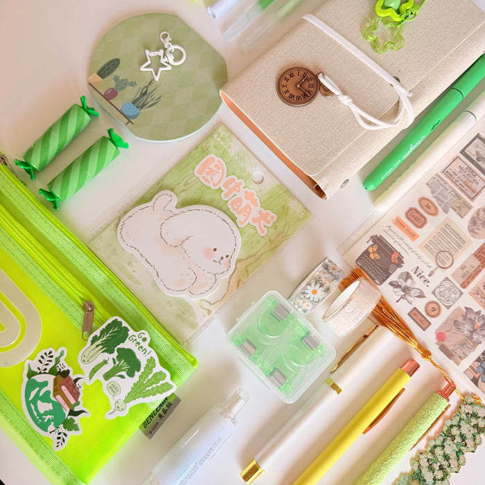 Fresh Bloom Stationery Set 💚