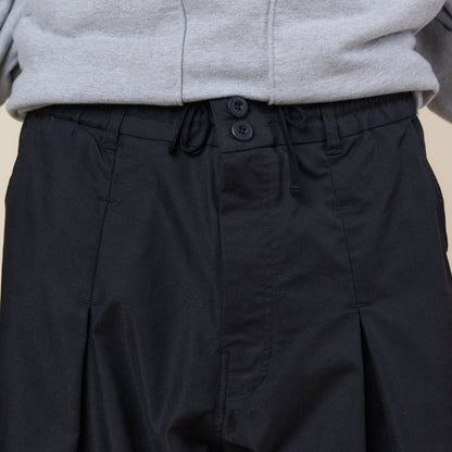 Anglan - Unbalance Long Tuck Balloon Pants - Black