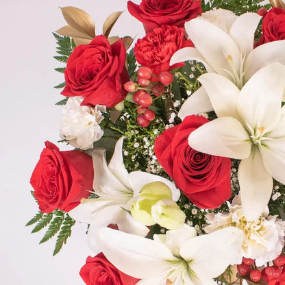Be Merry Red Rose Bouquet