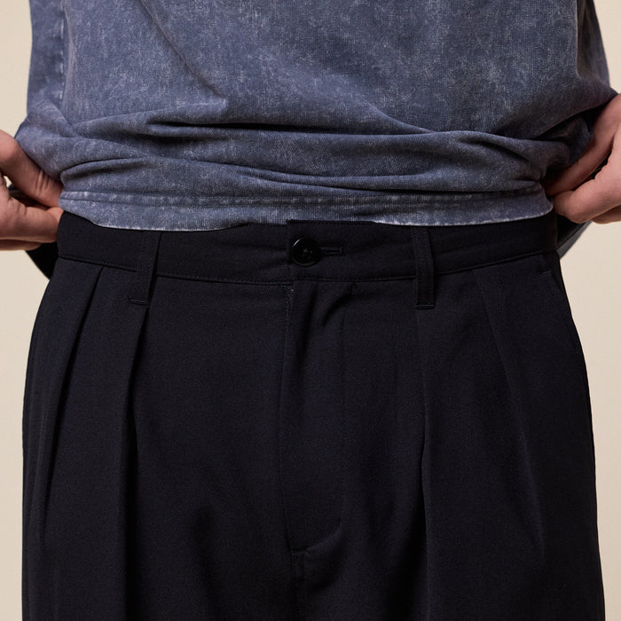 BEAMS - Wide Slack Trousers - Black