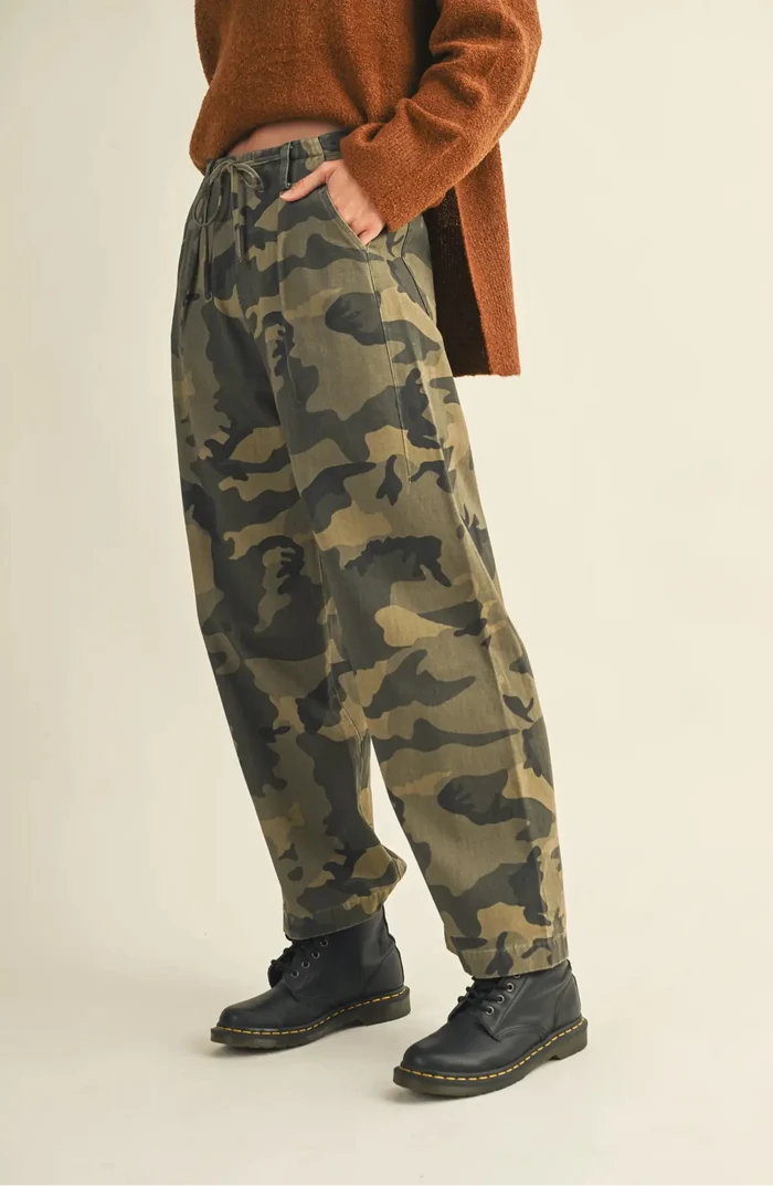 Camo Tie