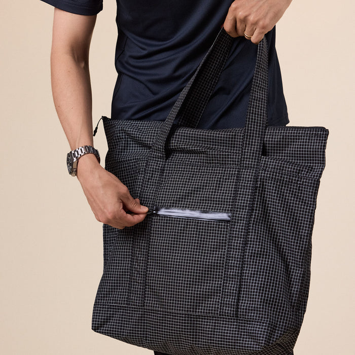 CAYL "Climb As You Love" - Grid Tote Bag - Black