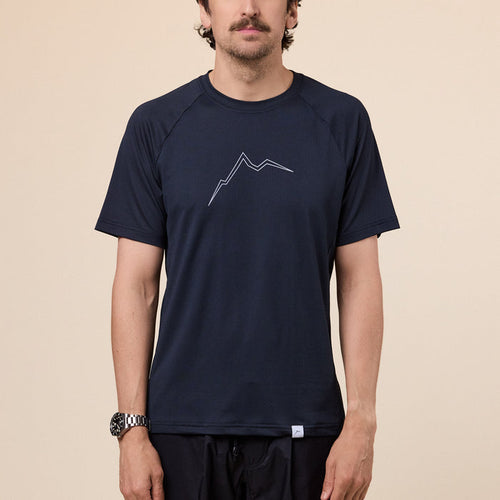 CAYL "Climb As You Love" - Reflect Logo Air Short sleeve Tee - Black