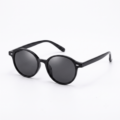 Black / 1.56 index (for SPH 0.00 to -/+2.00) / Photochromic (UV-Responsive)