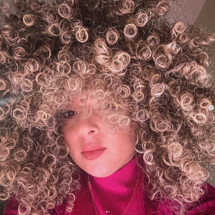 Curly hair line - 4 Steps Curly Line - Black Multi Rizos SET - Modeled, disciplined, hydrated curls, controlled volume and reduced frizz.