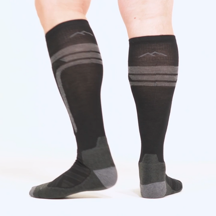 Darn Tough Socks Men's Edge Over The Calf Midweight Ski/Snowboarding Sock