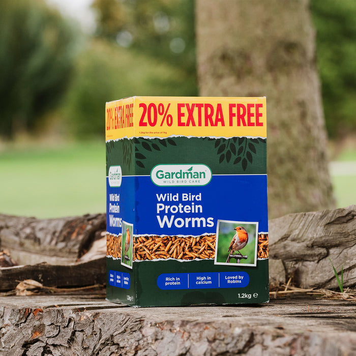 Gardman Protein Worms 1kg plus 20% Extra Free Box lifestyle