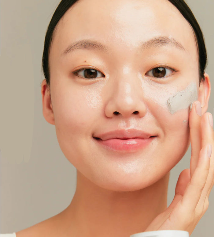 INNISFREE super volcanic pore clay mask volcanic clusters + AHA قناع مقشر بالطين وقشر الجوز