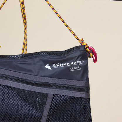 Klättermusen - Algir Accessory Bag Medium - Raven Black