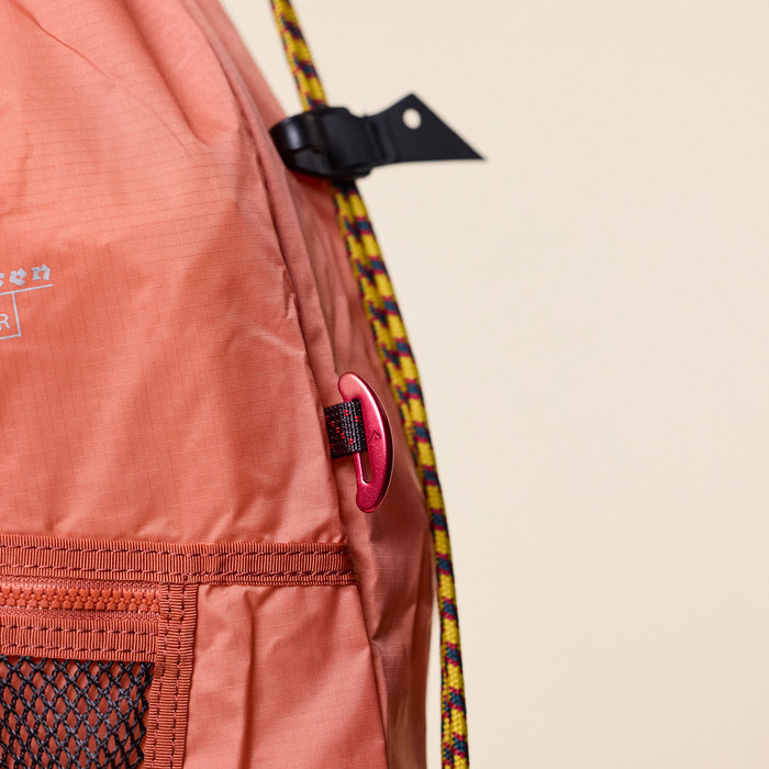 Klättermusen - Algir Sack Backpack - Cloud Berry