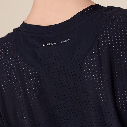 Literary Sport - Magda Perforated Run T-Shirt - Black