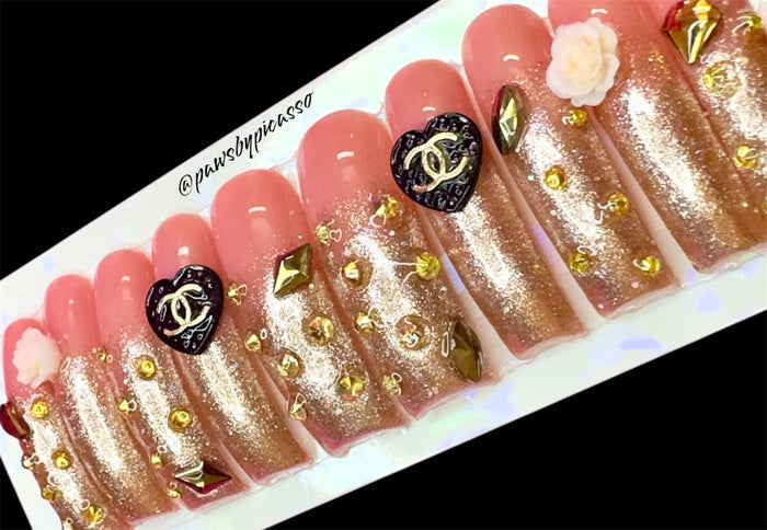 Luxurious Mama - Paws By Picasso Luxurious Mama