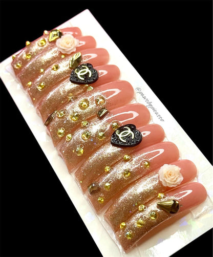 Luxurious Mama - Paws By Picasso Luxurious Mama