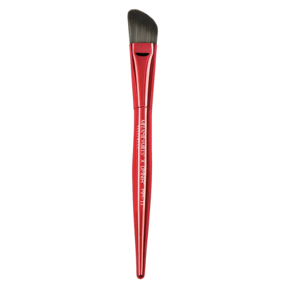 Melanie Mills Hollywood Angled Under-Eye Concealer Brush MM11 X Omnia®