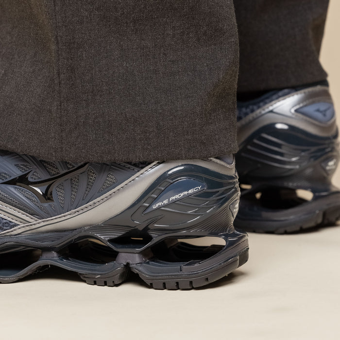 Mizuno - Wave Prophecy LS - Odyssey Grey / Black / Metallic Grey