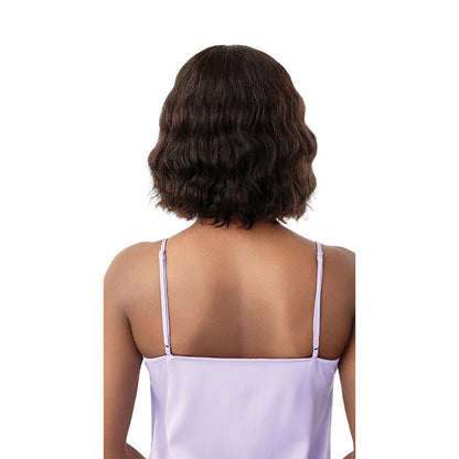 OUTRE short wavy bob unprocessed human hair wig in natural dark brown shown on model back view with shoulder length waves