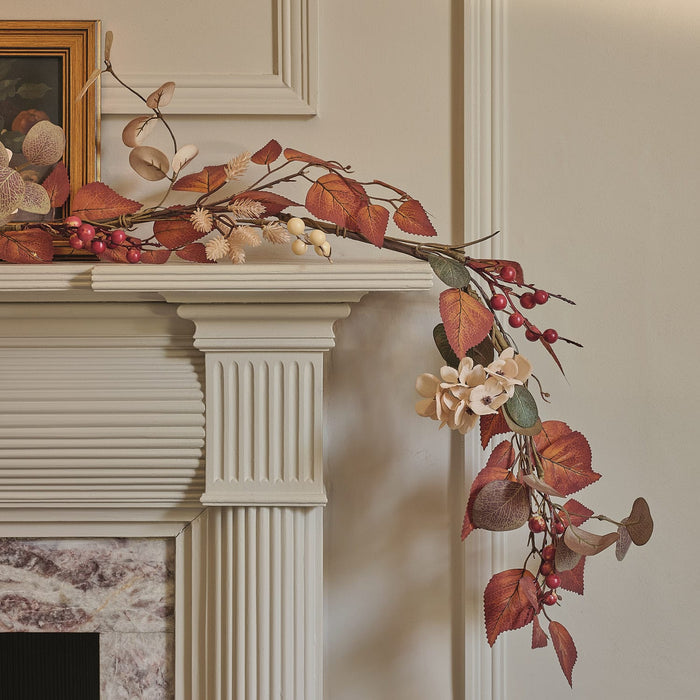 Pre Lit Berry Harvest Autumn Wreath & Mixed Foliage Autumnal Garland