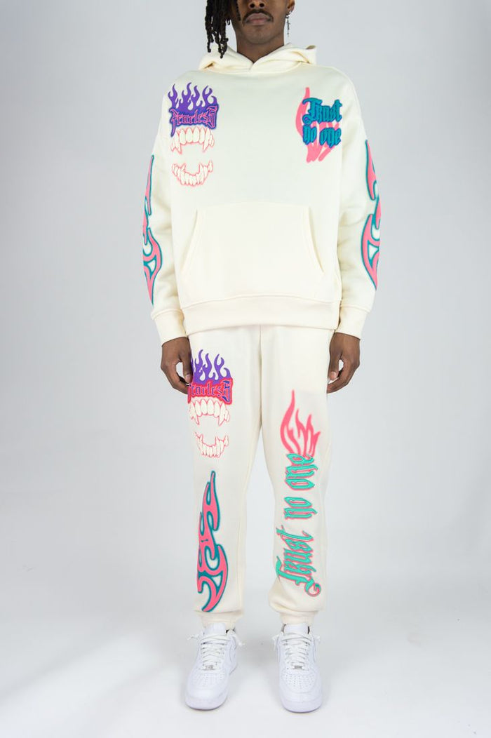 REBEL MINDS TRUST NO ONE FLEECE SET - 152-313SET - CREAM