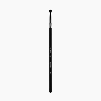 Sigma Beauty E21 Smudge Brush