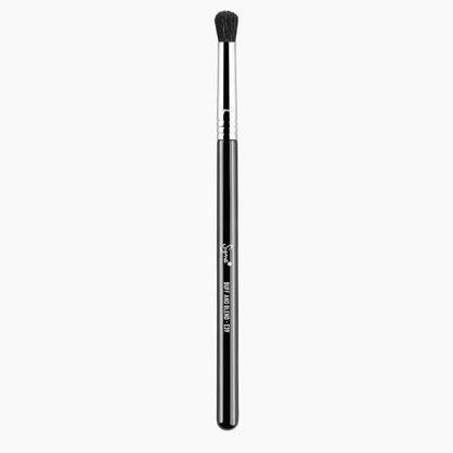 Sigma Beauty E39 Buff and Blend Brush