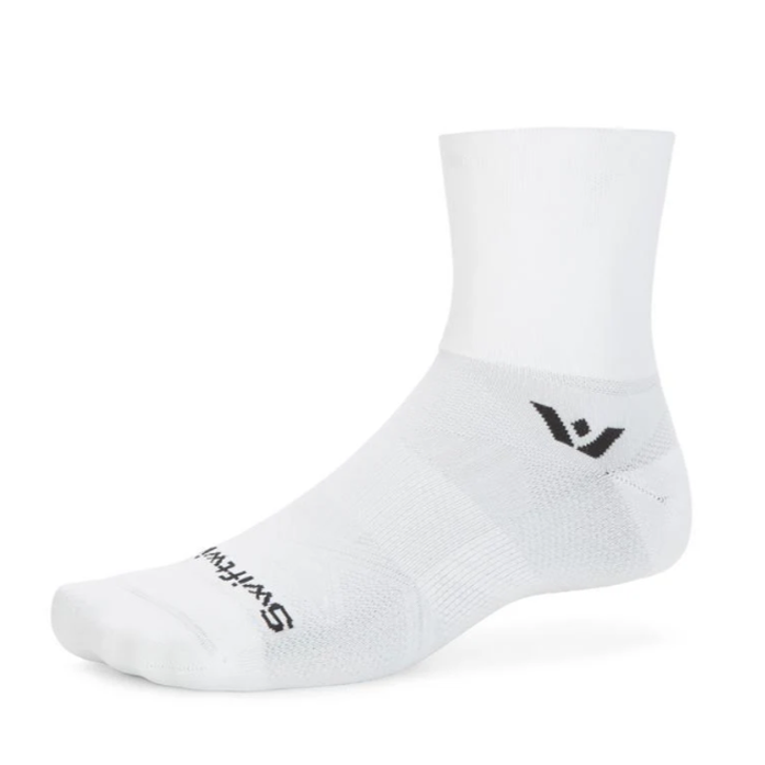 Swiftwick Aspire Quarter Crew High