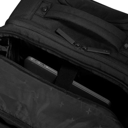 The 5 Continents Rolling Duffle Bag - Bentley