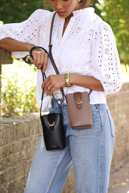 Wren Black Phone Bag
